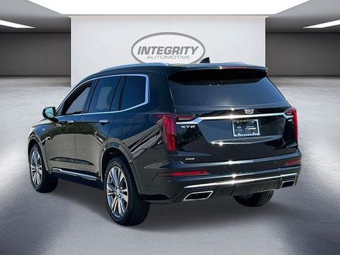Used 2023 Cadillac XT6 Premium Luxury AWD/4WD image 10