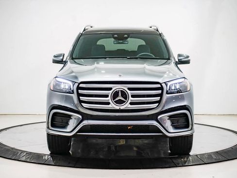 Used 2025 Mercedes-Benz GLS 450 4MATIC image 6