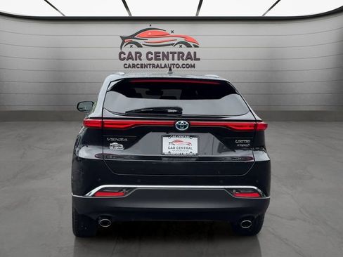 Used 2022 Toyota Venza Limited AWD/4WD image 4
