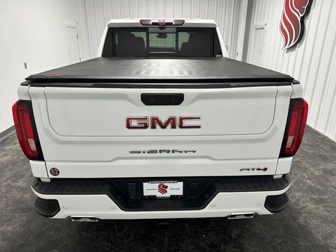 Used 2023 GMC Sierra 1500 AT4 w/ Technology Package AWD/4WD image 7
