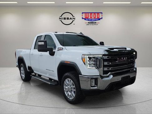 Used 2022 GMC Sierra 2500 SLE w/ SLE Value Package; AWD/4WD image 2