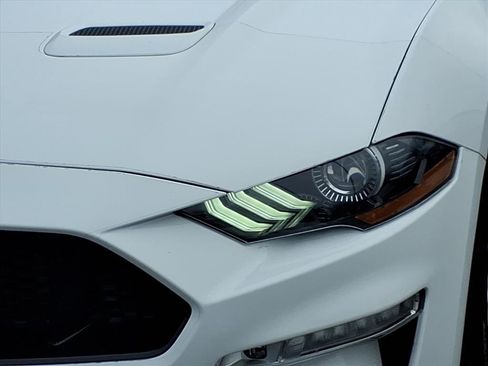 Used 2018 Ford Mustang GT Premium image 8