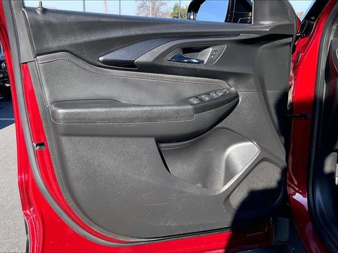 Used 2022 Chevrolet TrailBlazer RS image 26