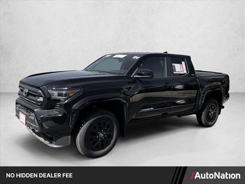 Certified 2024 Toyota Tacoma SR5 AWD/4WD image 1