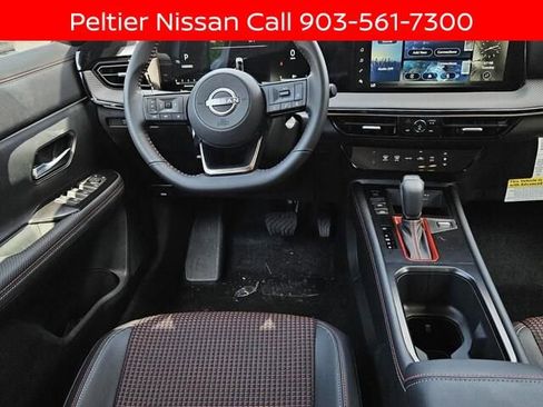 New 2025 Nissan Kicks SR w/ Illumination Package image 17
