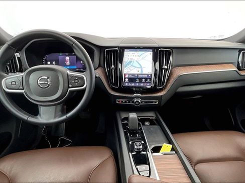 Certified 2022 Volvo XC60 T8 Inscription Expression image 19