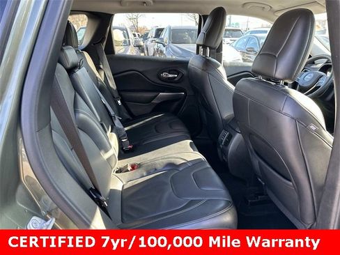 Used 2021 Jeep Cherokee Latitude Lux image 12