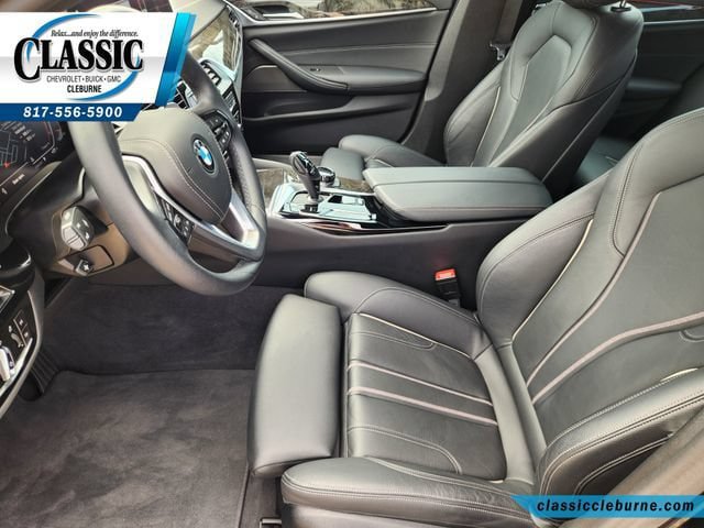Used 2023 BMW 540i w/ Executive Package RWD image 14