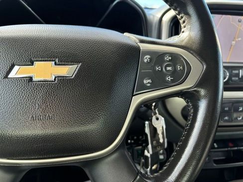 Used 2015 Chevrolet Colorado Z71 image 32
