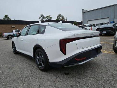 Certified 2025 Kia K4 LXS image 11
