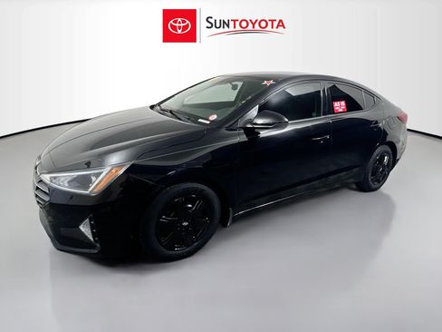 Used 2020 Hyundai Elantra SE w/ Cargo Package (C1) FWD image 9