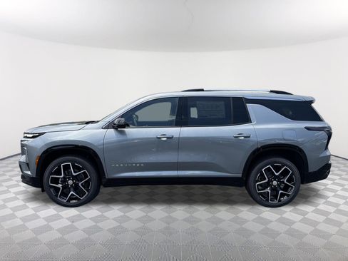New 2026 Chevrolet Traverse High Country FWD image 8