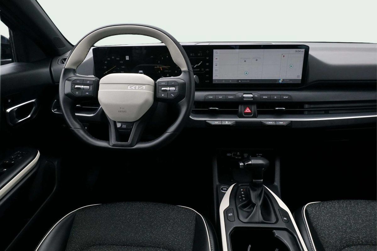 Used 2025 Kia K4 GT-Line w/ GT-Line Sunroof Package FWD image 24