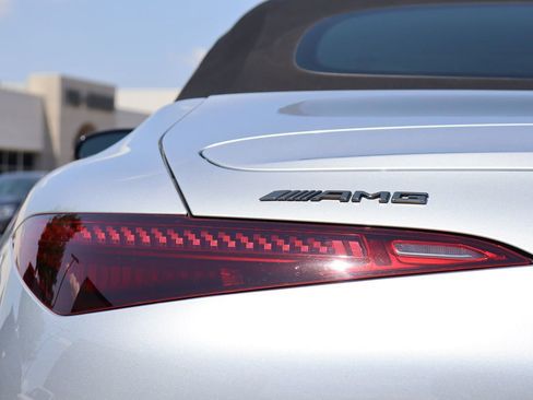 Used 2022 Mercedes-Benz SL 63 AMG Roadster image 13