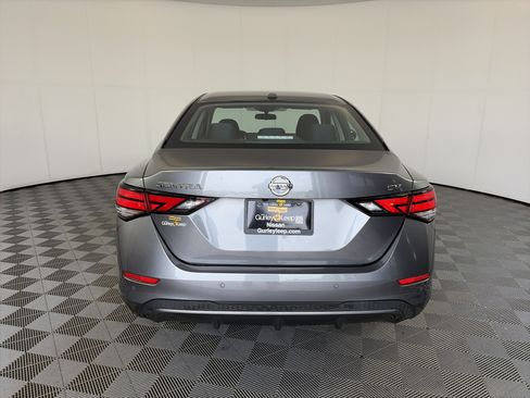 Certified 2022 Nissan Sentra SV FWD image 8