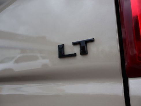 Used 2022 Chevrolet Silverado 1500 LT Trail Boss w/ LT Trail Boss Premium Package image 42