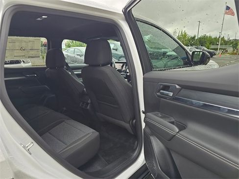 New 2025 GMC Terrain Elevation w/ Technology Package II image 14