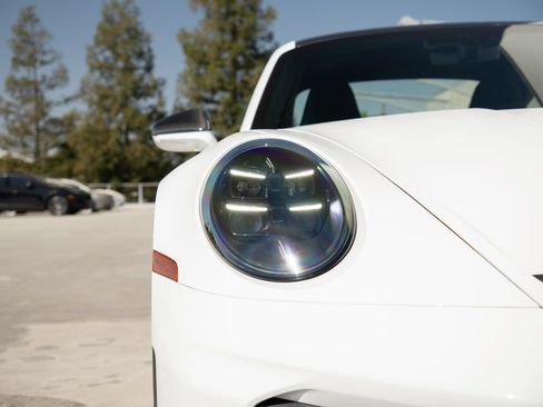 Certified 2026 Porsche 911 GT3 RWD image 25