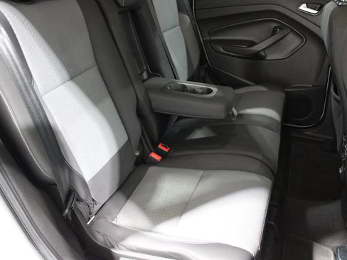 Used 2017 Ford Escape SE FWD image 35