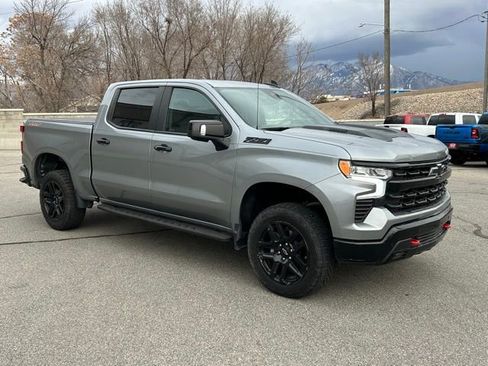 Used 2024 Chevrolet Silverado 1500 LT Trail Boss w/ Convenience Package II AWD/4WD image 9