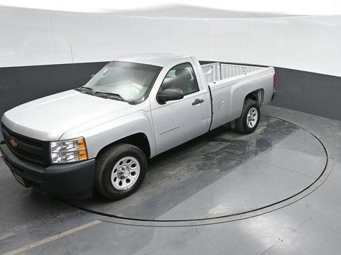 Used 2012 Chevrolet Silverado 1500 W/T image 24