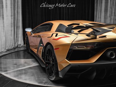 Used 2019 Lamborghini Aventador SVJ AWD/4WD image 42