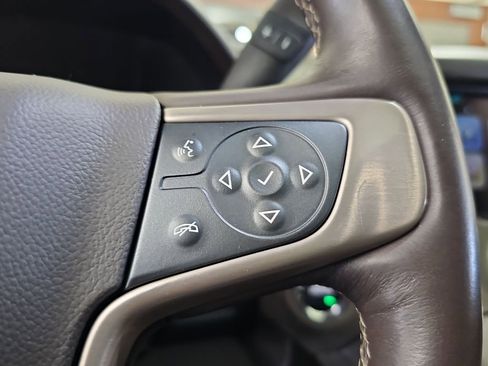 Used 2017 GMC Yukon XL Denali w/ Open Road Package image 21