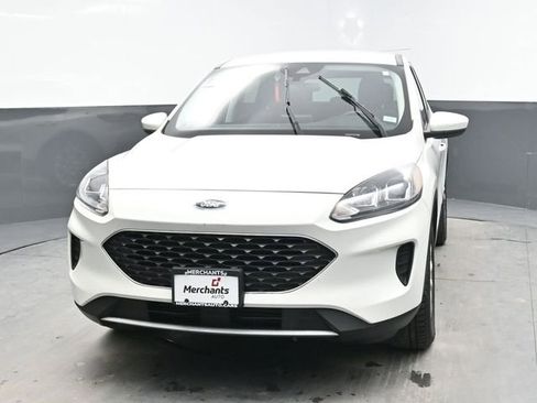 Used 2021 Ford Escape SE w/ Cold Weather Package AWD/4WD image 2