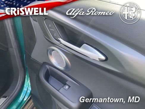 New 2024 Alfa Romeo Tonale Veloce image 35