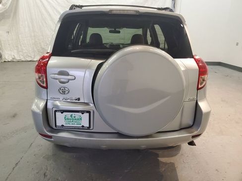 Used 2007 Toyota RAV4 4WD V6 w/ 3rd Row image 5