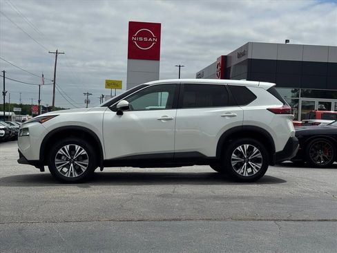 Certified 2023 Nissan Rogue SV AWD/4WD image 6