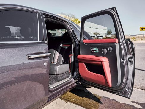 Used 2023 Rolls-Royce Ghost AWD/4WD image 30