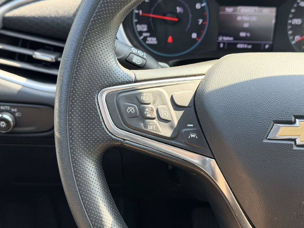 Used 2025 Chevrolet Malibu LT FWD image 23