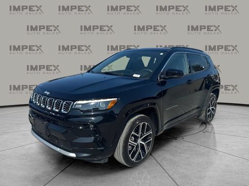 Used 2024 Jeep Compass Limited w/ Elite Group AWD/4WD image 1