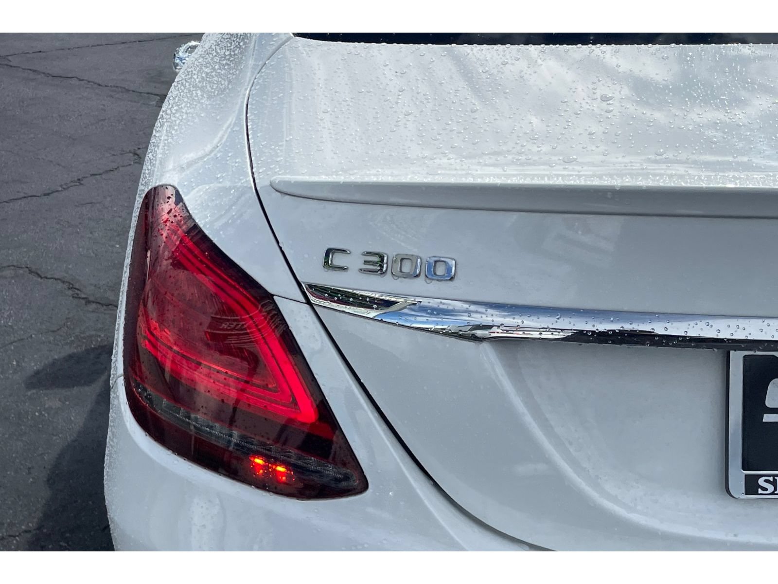 Used 2020 Mercedes-Benz C 300 Sedan image 17