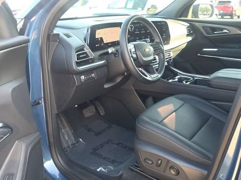 Used 2026 Chevrolet Traverse LT AWD/4WD image 18
