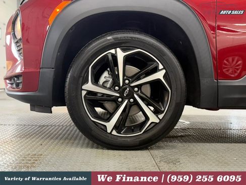 Used 2022 Chevrolet TrailBlazer RS AWD/4WD image 13