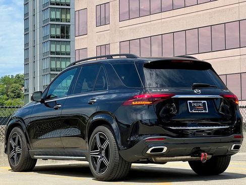 Certified 2025 Mercedes-Benz GLE 450 4MATIC image 5