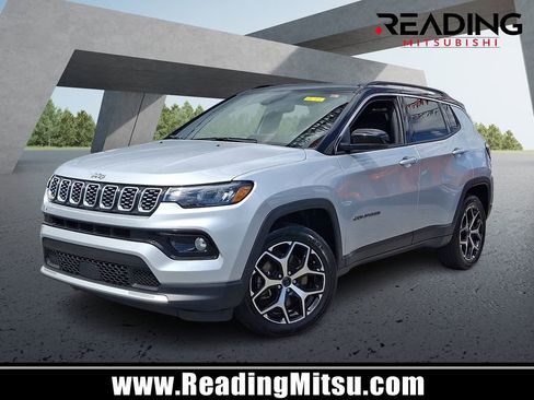 Used 2025 Jeep Compass Limited AWD/4WD image 1