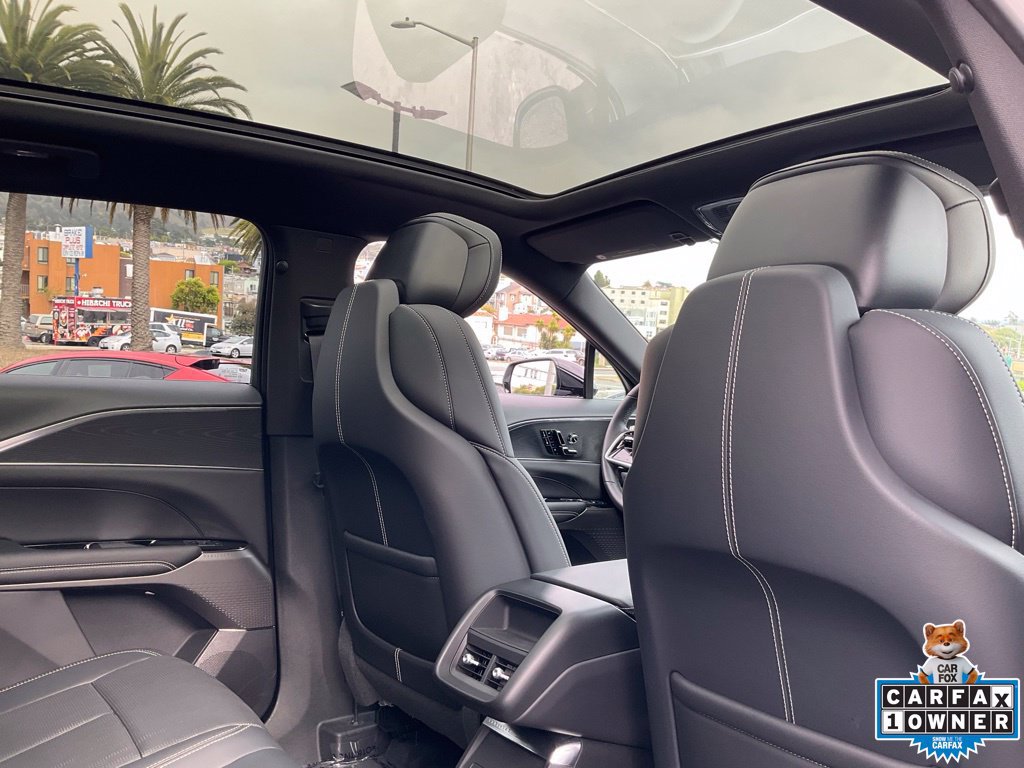Used 2024 Cadillac Lyriq Luxury AWD/4WD image 63