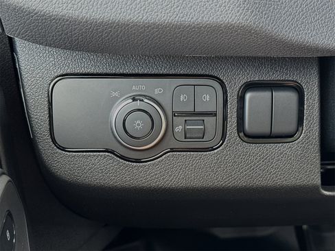 Used 2024 Mercedes-Benz Sprinter 2500 image 31