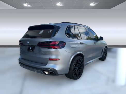 Used 2025 BMW X5 xDrive40i w/ Executive Package AWD/4WD image 9