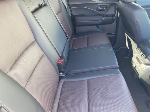 New 2026 Honda Ridgeline Black Edition image 11