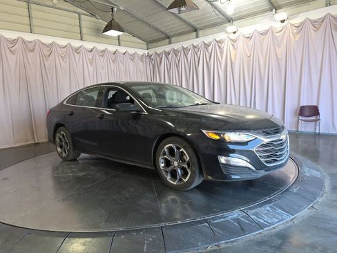 Used 2023 Chevrolet Malibu LT w/ Driver Confidence Package FWD image 10
