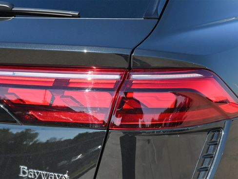 Used 2025 Audi RS Q8 performance image 20