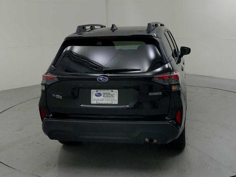New 2026 Subaru Forester Premium AWD/4WD image 9