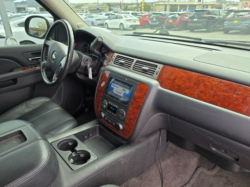 Used 2013 Chevrolet Tahoe LT w/ All-Star Edition AWD/4WD image 6