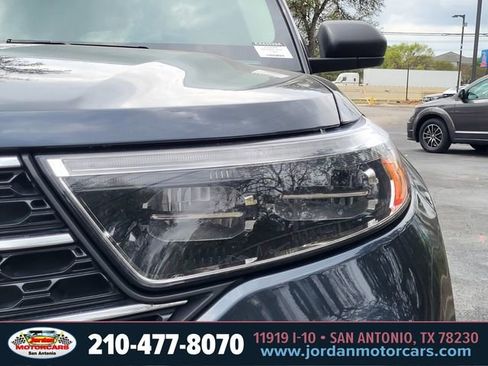 Used 2023 Ford Explorer XLT w/ Equipment Group 202A image 10