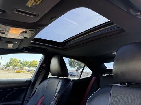 Used 2019 Lexus IS 300 w/ Navigation Package RWD image 12