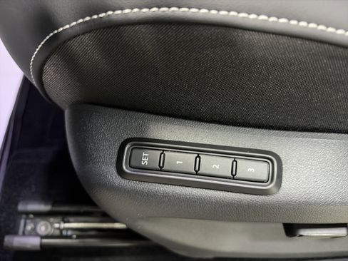 New 2026 Volkswagen Tiguan SEL R-Line image 27